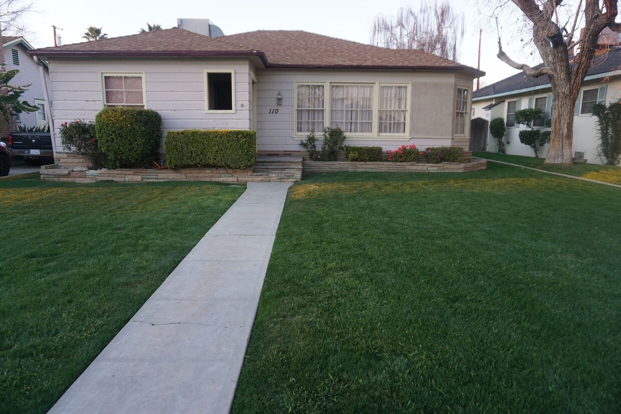 Foto principal - Cute Home close to Downtown Bakersfield!