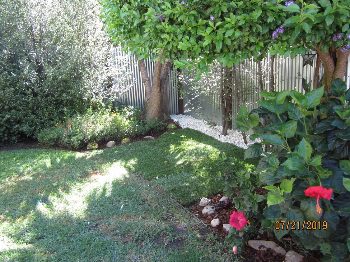 PRIVATE YARD - 12445 Walsh Ave