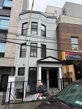 Building Photo - 1869 Carter Ave