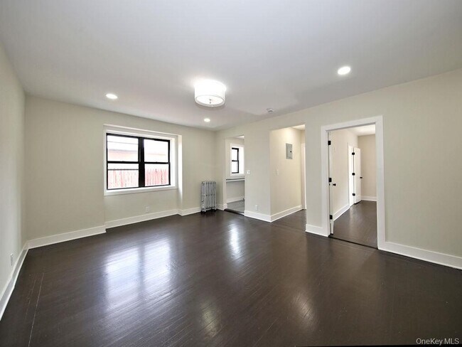 Building Photo - 130 Centre Ave