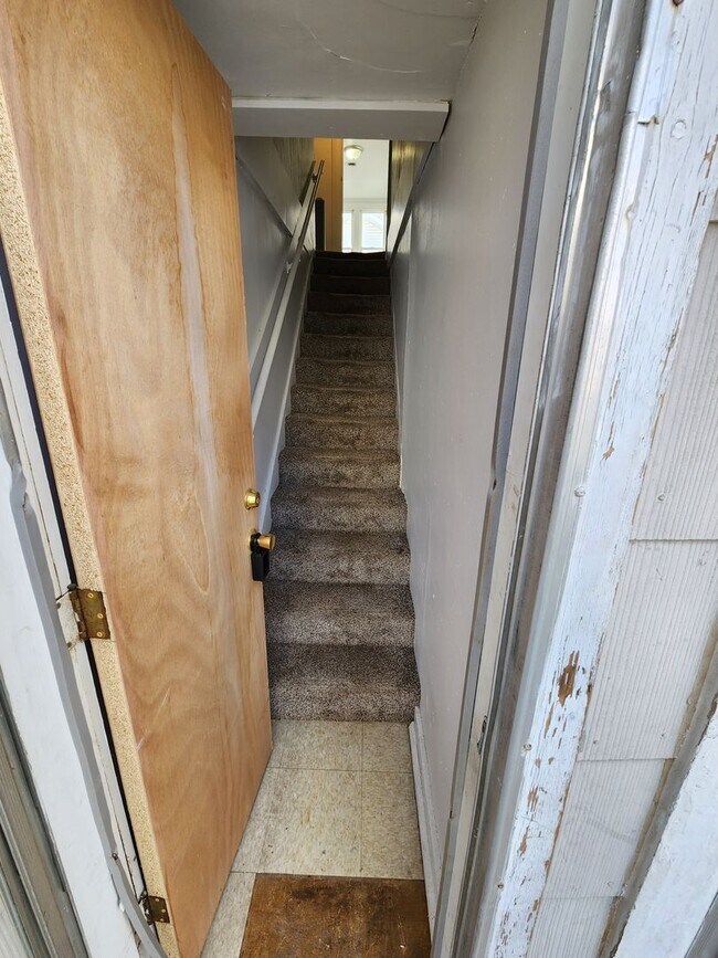 Foto del edificio - Spacious 2-Bedroom, 1-Bathroom Home AVAILABLE NOW!!