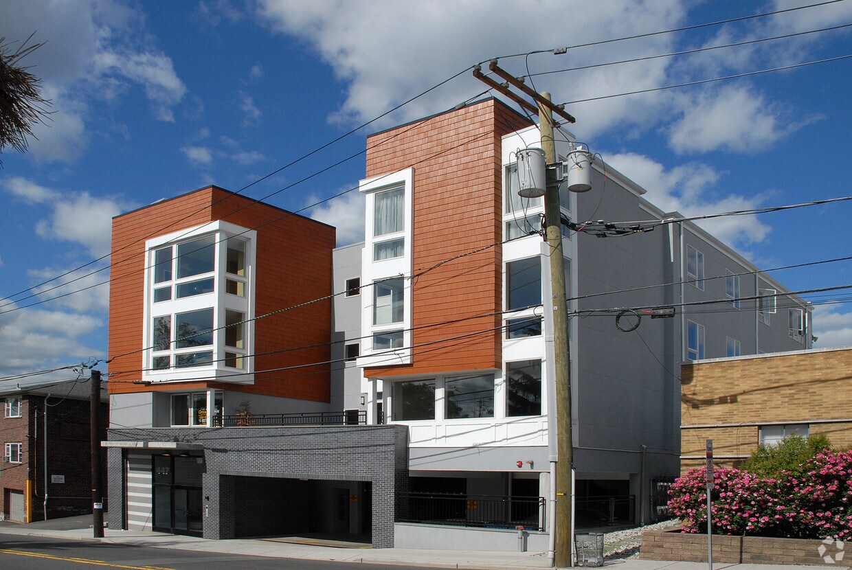 445 Fairview Ave, Fairview, NJ 07022 Apartments in Fairview, NJ