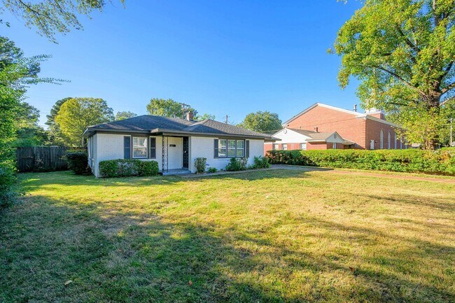 Building Photo - 1507 Mount Moriah Rd