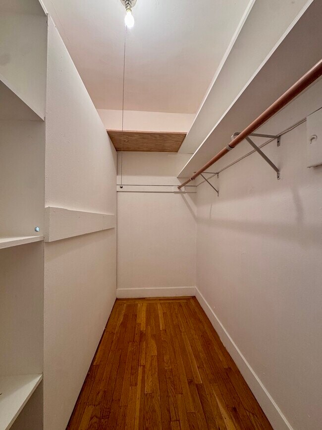 Foto del edificio - 2841 Sacramento St