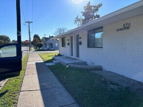 Building Photo - 1051 Washington Ave