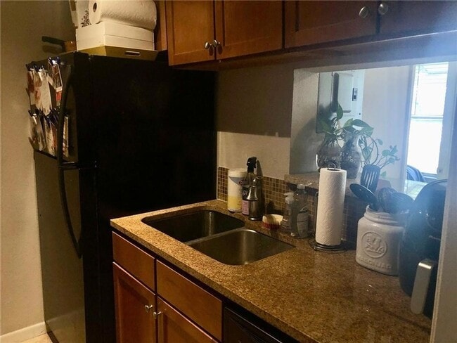 Foto del edificio - 3204 Menchaca Rd