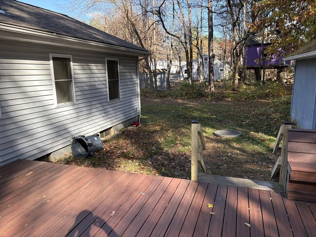 Building Photo - 2 Jerry Ln