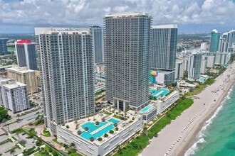 Building Photo - 1830 S Ocean Dr