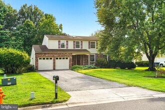 Building Photo - 10013 Galahad Ct