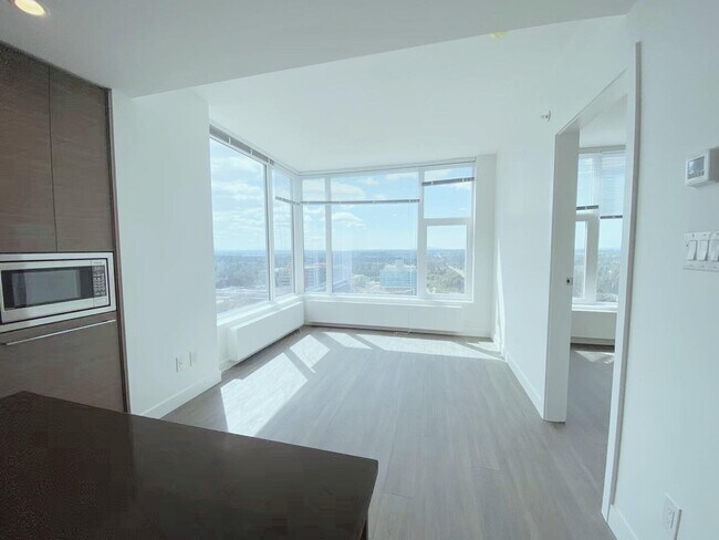 Building Photo - 13615 Fraser Hwy