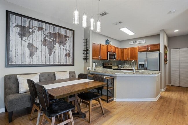 Foto del edificio - 4809 N Wickham Cir