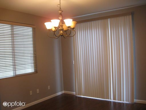 Foto del edificio - 2491 Huckleberry Cir