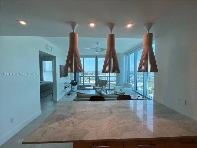 Building Photo - 6899 Collins Ave