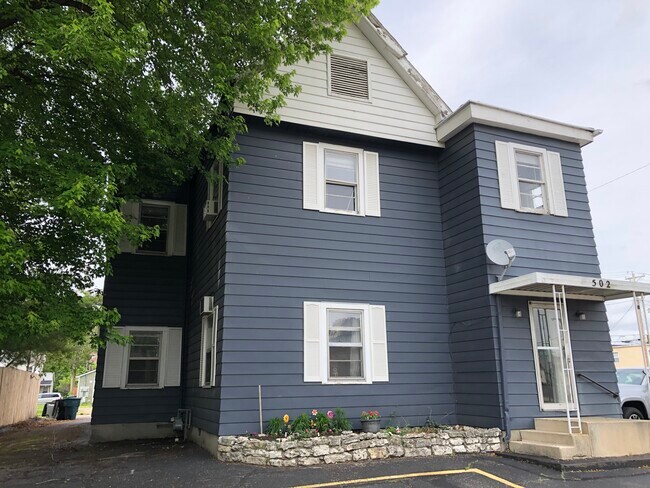 502 West Jackson Street - 502 W Jackson St