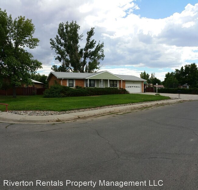 6 br, 2 bath House 1205 Forest Drive House Rental in Riverton, WY