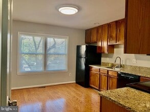 Building Photo - 14320 Winding Woods Ct