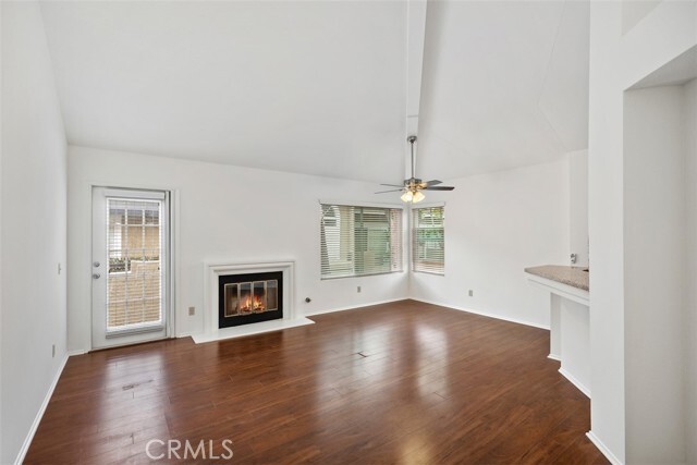 Building Photo - 25081 Leucadia St