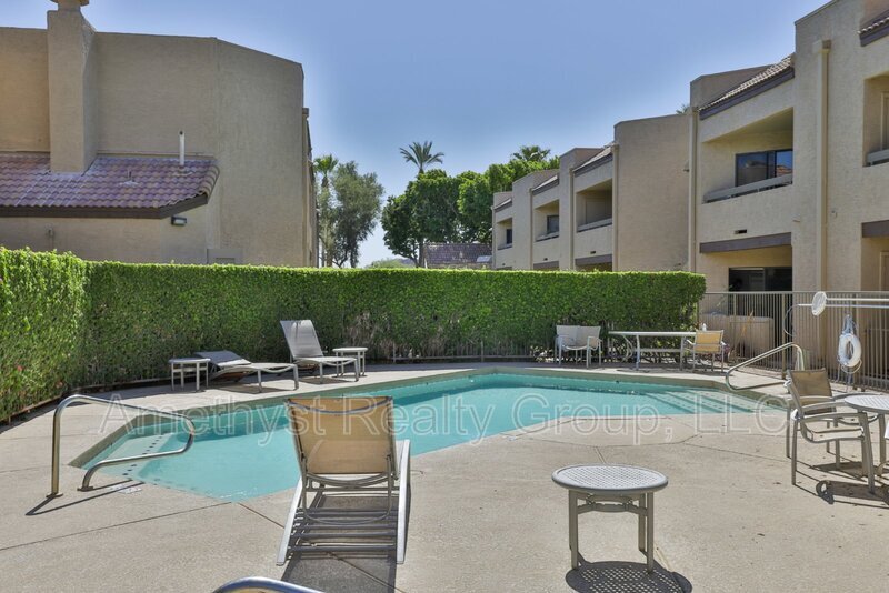 Foto principal - 2228 N 52nd St