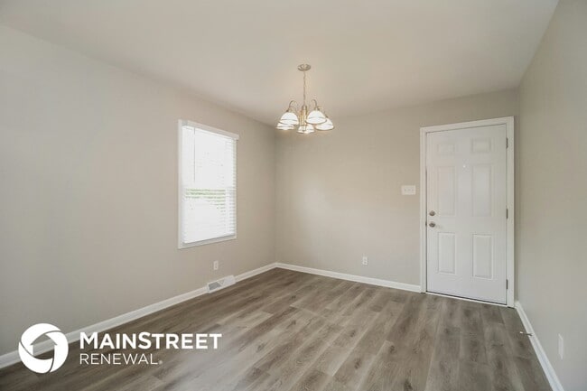 Building Photo - 3200 Flanders Ct