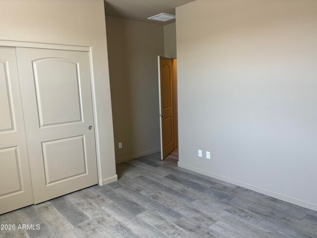 Foto del edificio - 462 Tin Horn Ln