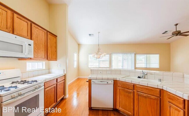 Building Photo - 3 br, 2 bath House - 1613 Bermuda Greens Ct