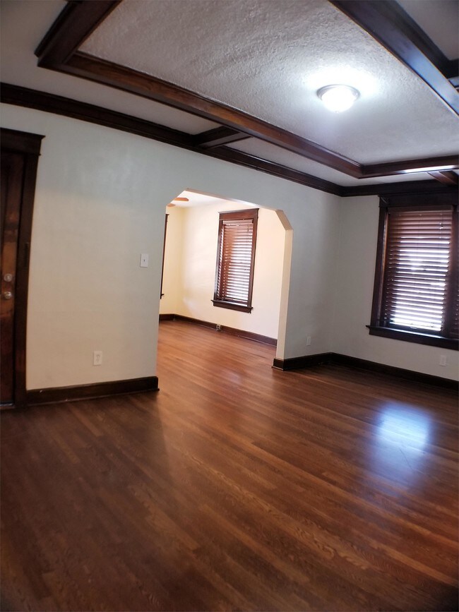 Foto del edificio - 304 W 34th St