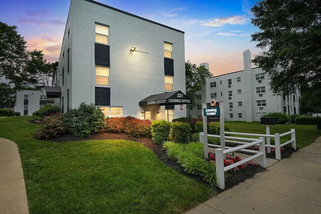 Exterior - Laurel Court