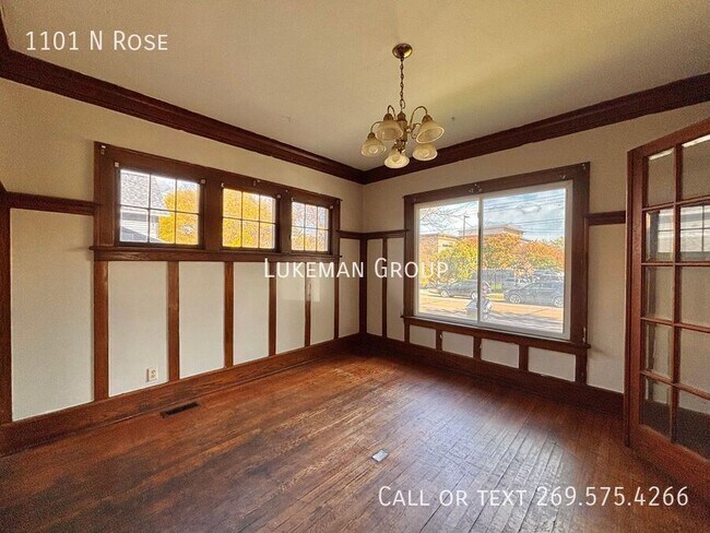 Foto del edificio - 1101 N Rose-