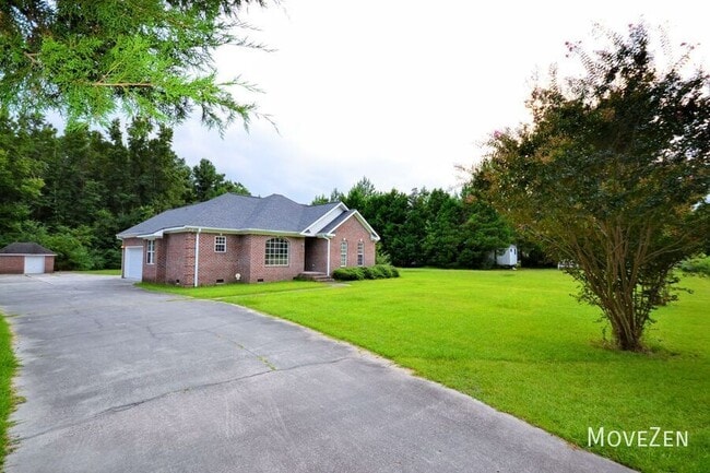 Foto del edificio - 135 Bell Swamp Rd NE