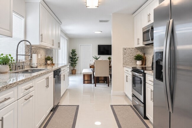Foto del edificio - 12910 SW 82nd St