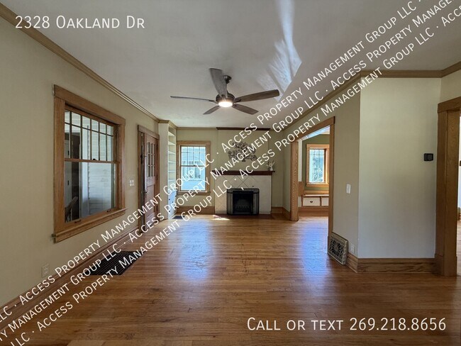 Foto del edificio - 2328 Oakland Dr