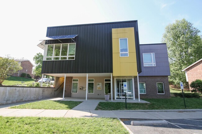 Foto del edificio - 720-772-772 Prospect Ave