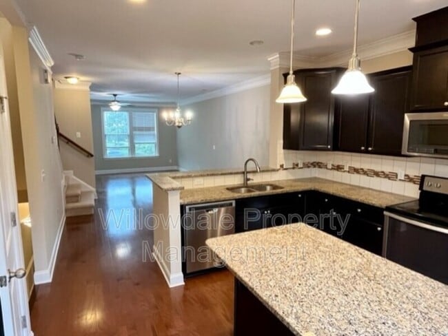 Building Photo - 525 Portstewart Dr