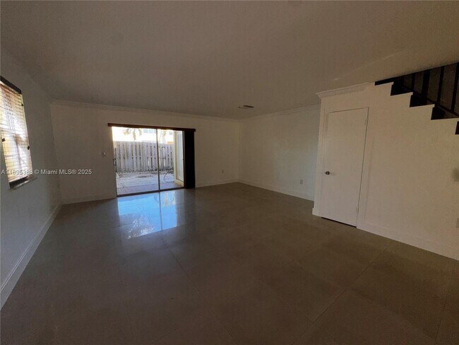 Foto del edificio - 8405 SW 137th Ave