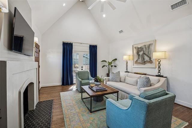 Foto del edificio - 5019 Stoneleigh Ave