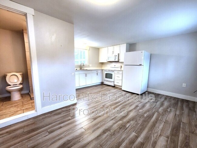 Foto del edificio - 2123 8th St