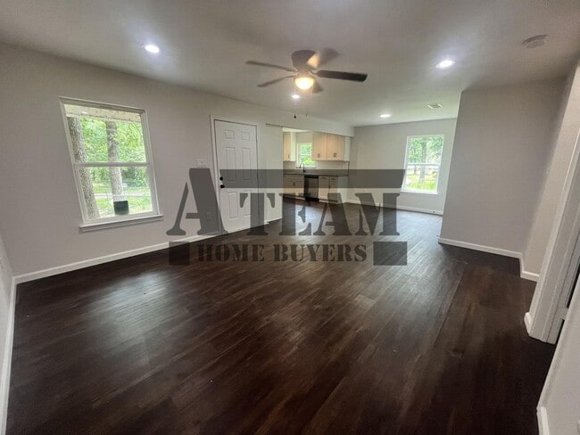 Building Photo - Fully Remodeled 2 Bedroom 2 Bath in Gun Ba...