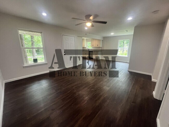 Foto del edificio - Fully Remodeled 2 Bedroom 2 Bath in Gun Ba...