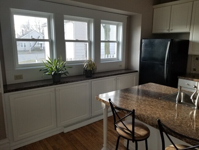 Cocina - 134 W Spruce St