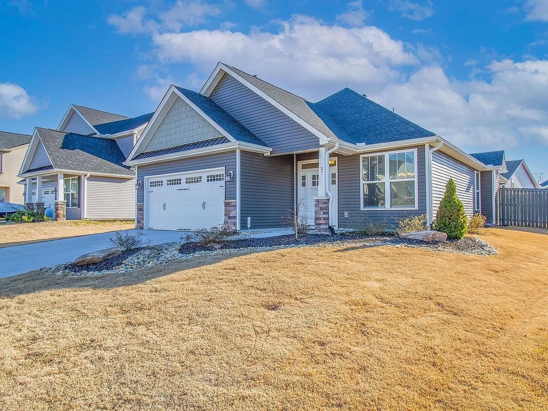 Primary Photo - 37 Tannery Dr