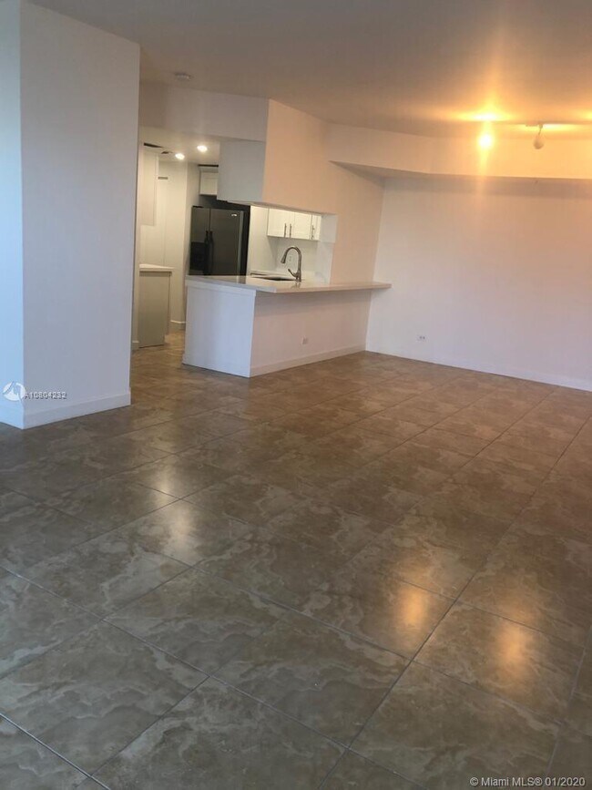 Foto del edificio - 701 Brickell Key Blvd