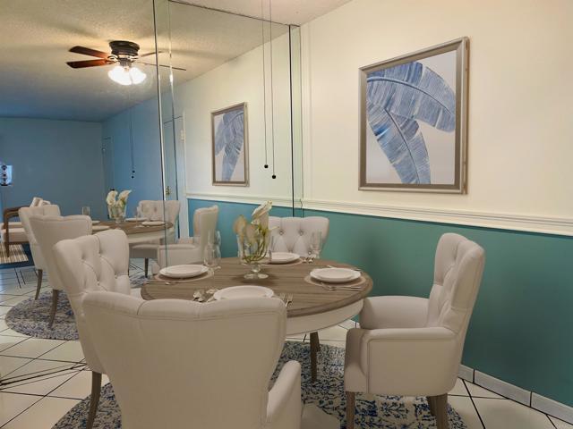 Foto del edificio - 265 Loma Alta Dr