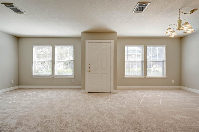 Foto del edificio - 7603 Chalk Hill