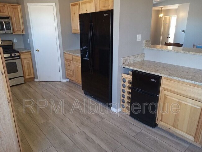 Building Photo - 10623 Rio Del Sole Ct NW