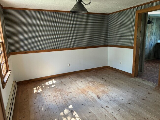 Foto del edificio - 3 Bedroom, 2.5 Bathroom Home in Cedar Crest