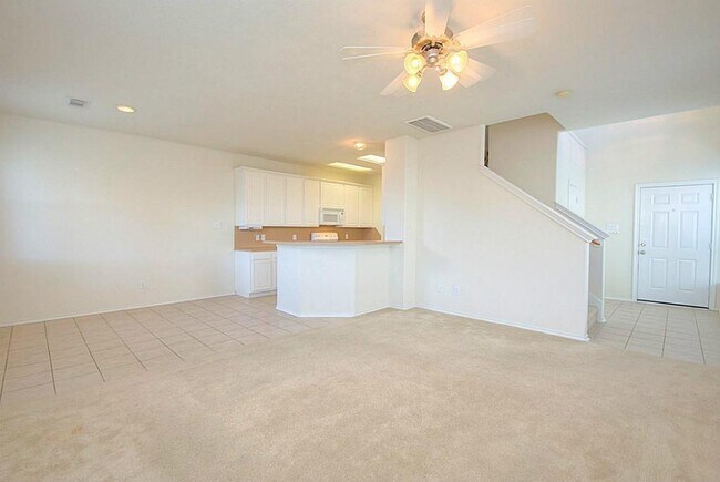 Foto del edificio - 210 Drake Run Ln
