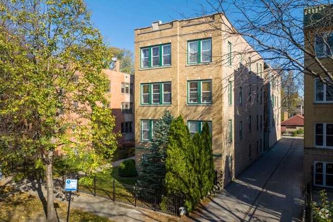 Foto del edificio - 4941 N Saint Louis Ave