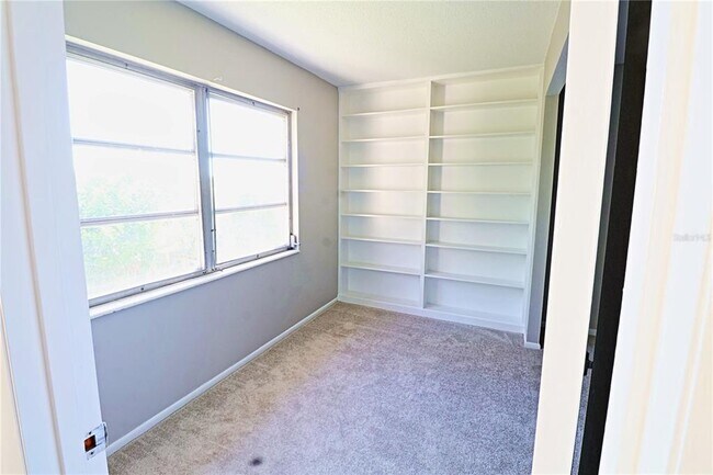 Building Photo - 4228 Heron Way