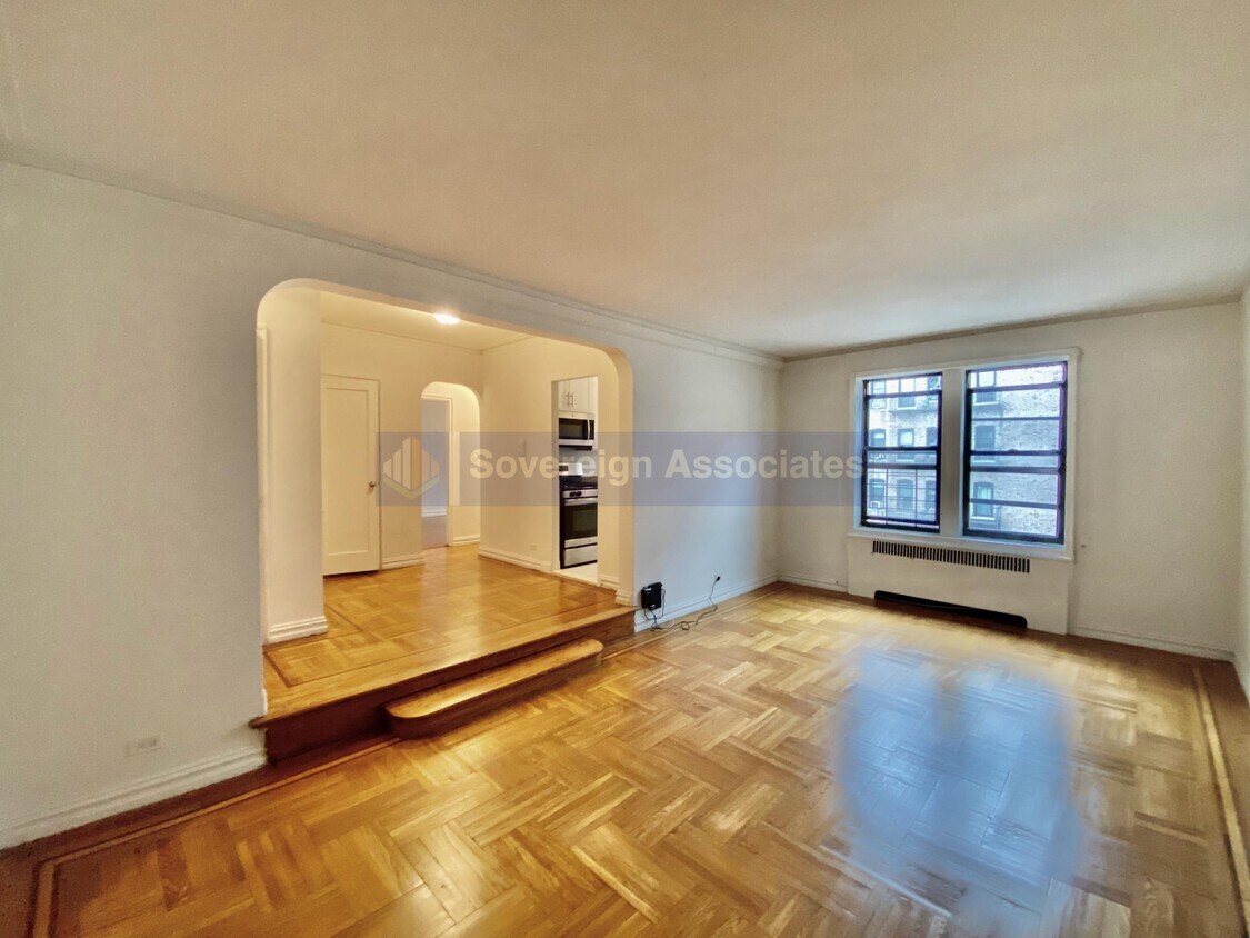 Primary Photo - 600 West 218th Street