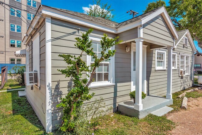 Building Photo - 1509 Enid St